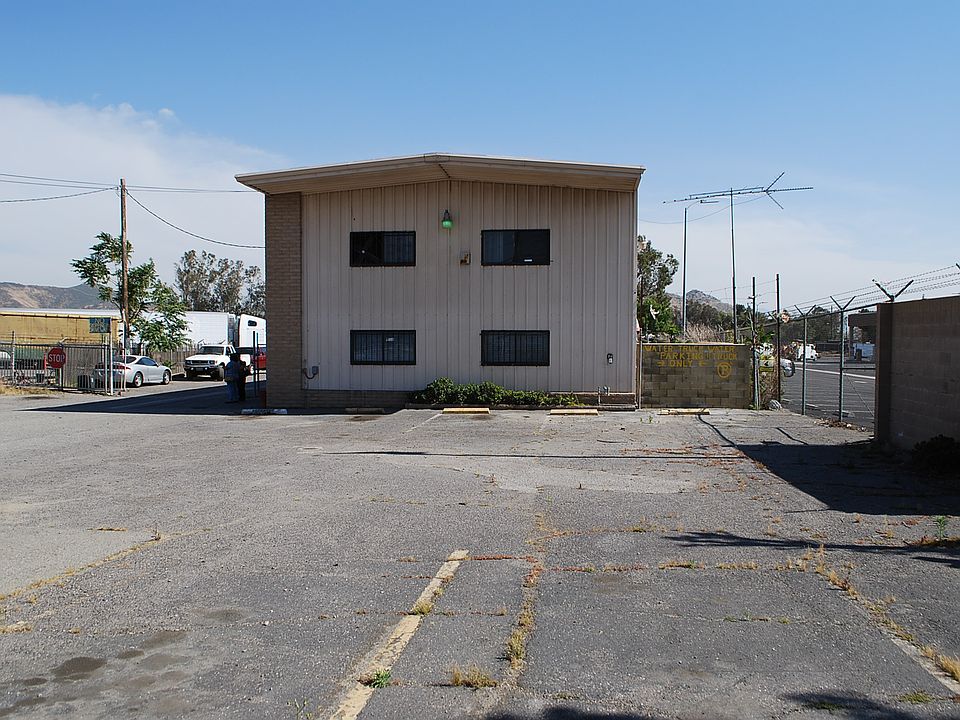 2nd image of 16235 Valley Blvd