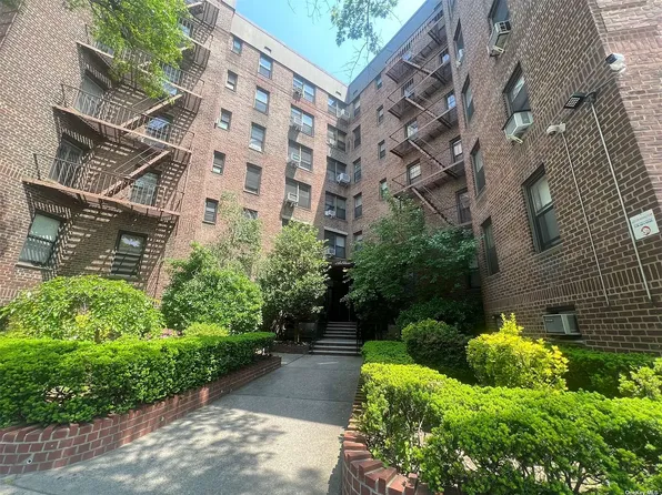 83-55 Woodhaven Blvd #3E, Woodhaven, NY 11421