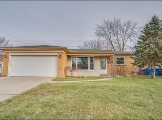 26666 Palomino Ave, Warren, MI 48089