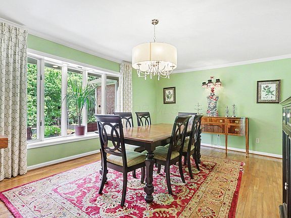 5th image of 4441 Olentangy River Rd
