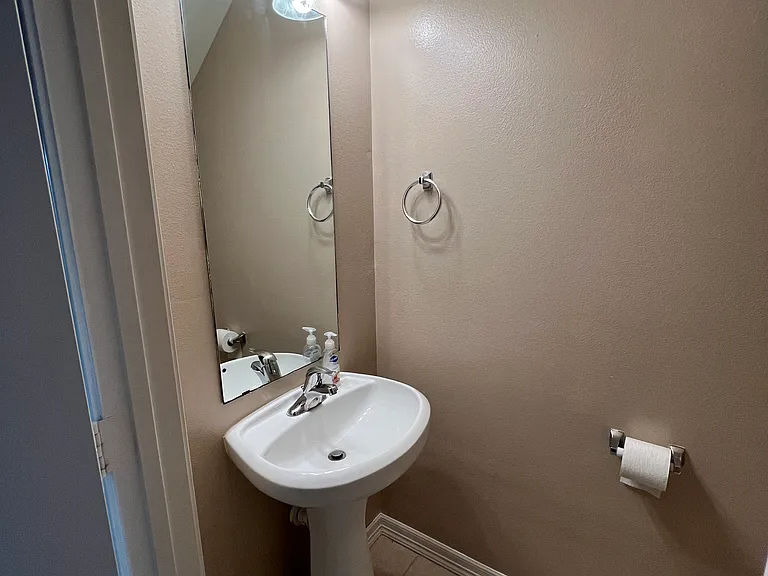 11218 Hall Ranch Ct — Photo 11