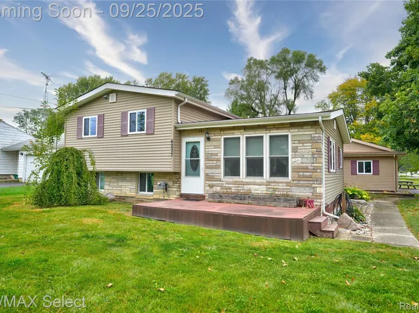 6237 E Atherton Rd, Burton, MI 48519