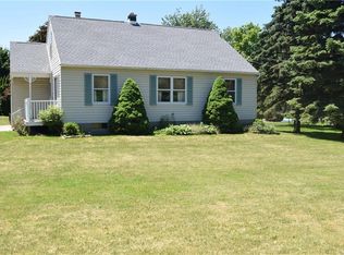 3046 Cold Springs Rd, Baldwinsville, NY 13027