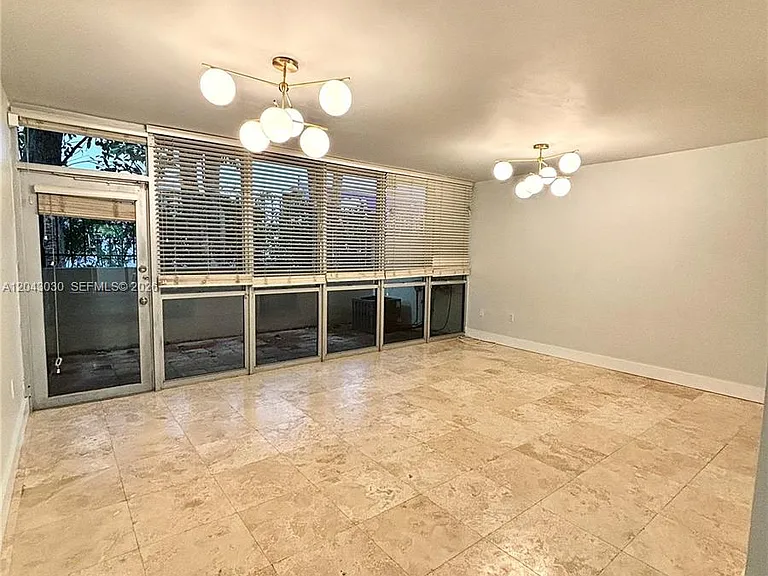 2666 Tigertail Ave #114 — Photo 5