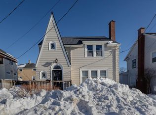 194 Park St, Sydney, NS B1P 4W8