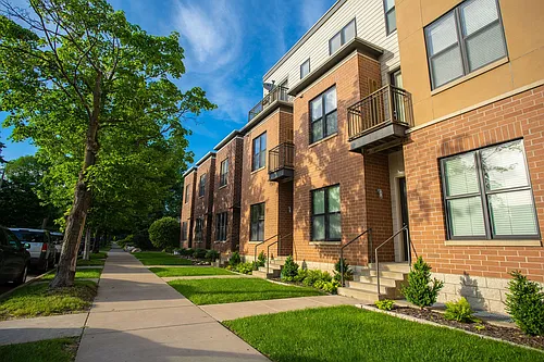 West River Commons Photo 1