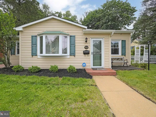 1002 Emerald Ave, Haddon Township, NJ 08108