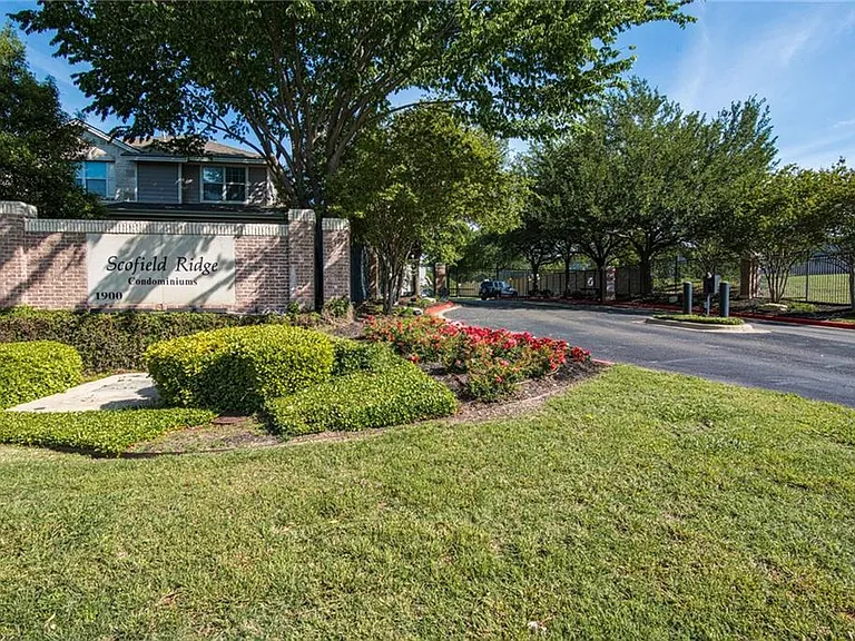 1900 Scofield Ridge Pkwy #5501 — Photo 21