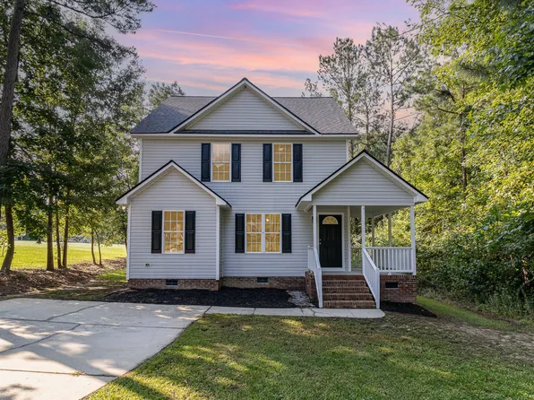 428 Lockwood Dr, Clayton, NC 27520