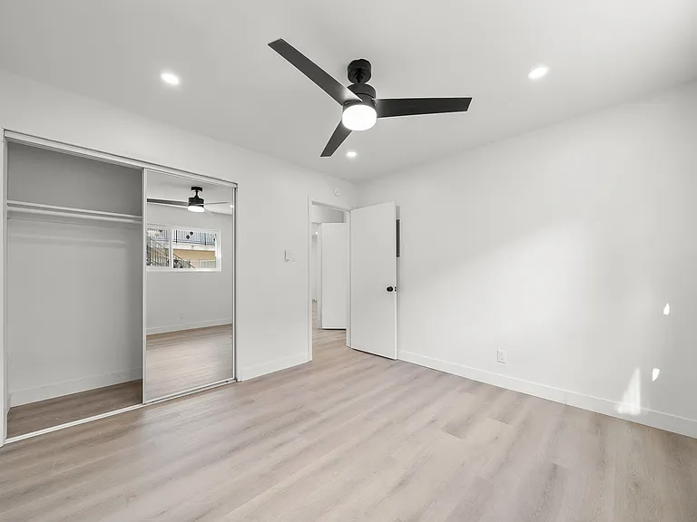 3444 E Wilton St #2 — Photo 5