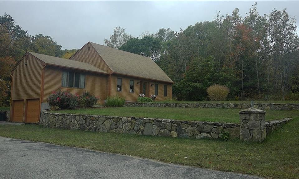 1st image of 2 Falcon Crest Dr