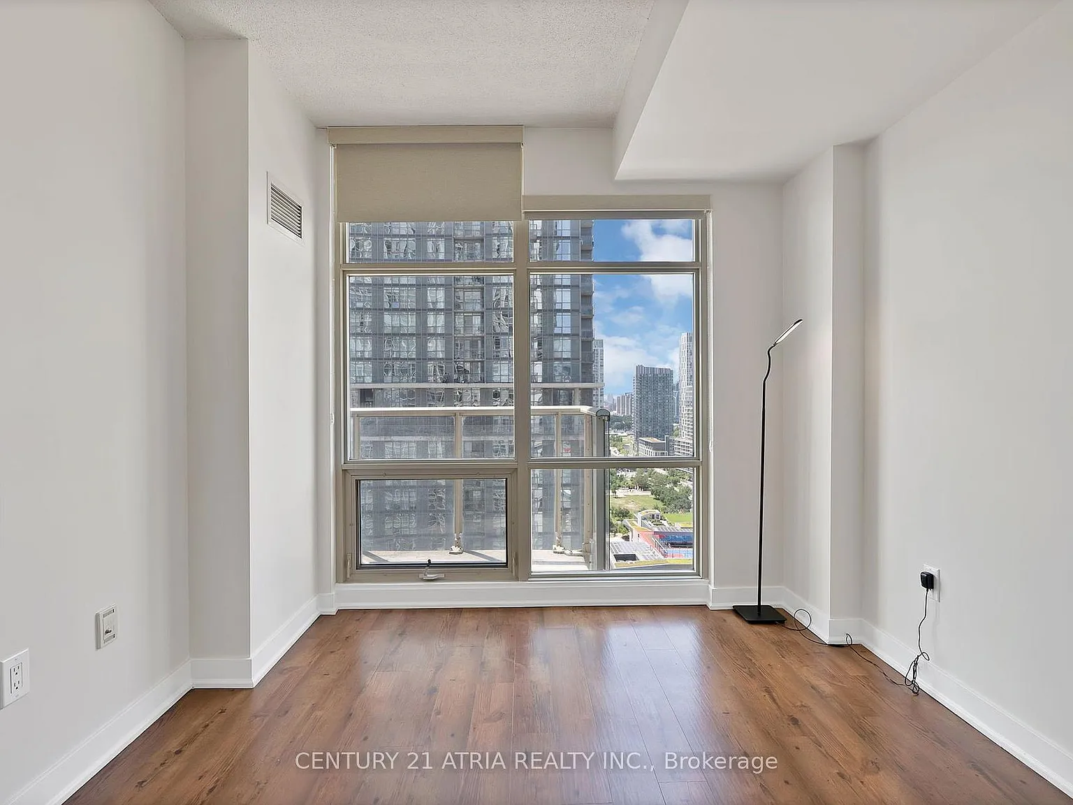 2 bed, $2,800 — Photo 2