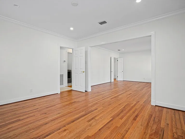 3521 Stillwood Ln W — Photo 5