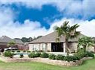 260 Towering Oaks Ln, Longview, TX 75602