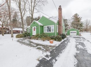 529 Landing Rd N, Rochester, NY 14625