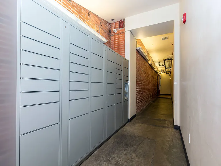 Mercantile Housing — Photo 10