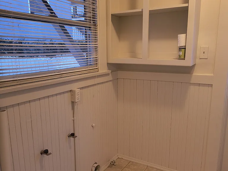 257 Molino Ave — Photo 9