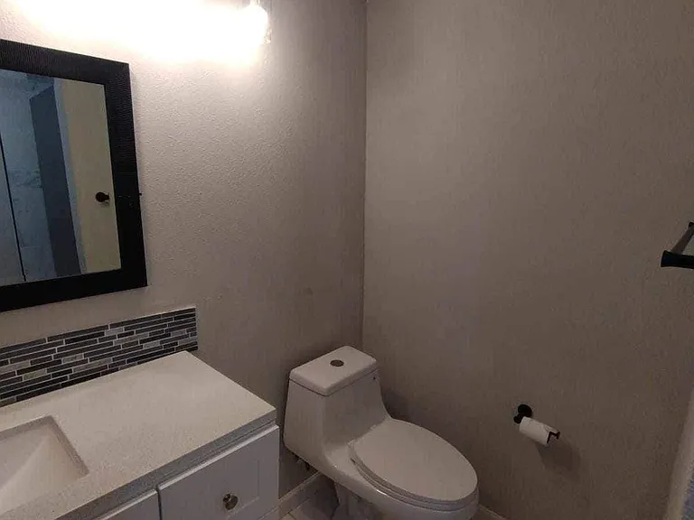 7215 Holly Hill Dr #104 — Photo 16