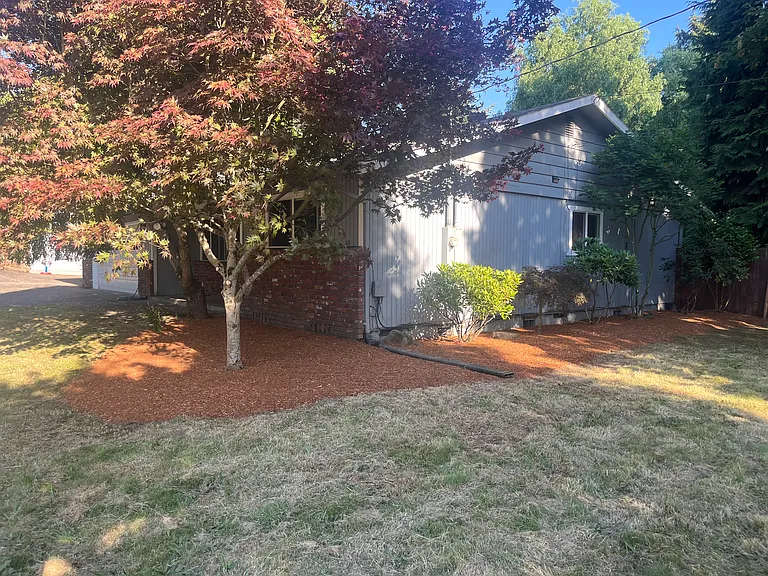 14026 SE Redwood Ave — Photo 18