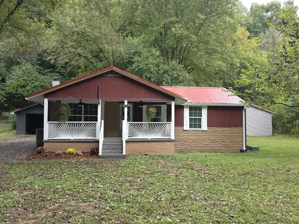 671 Hen Valley Rd, Oliver Springs, TN 37840