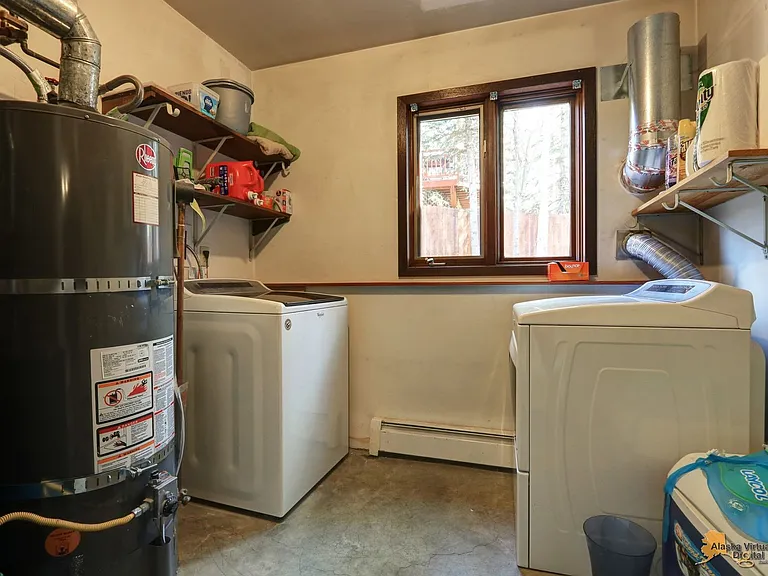10137 Birch Ln — Photo 35
