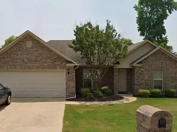401 Brookstone Dr, Jonesboro, AR 72404