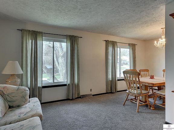 5th image of 12810 Emiline St