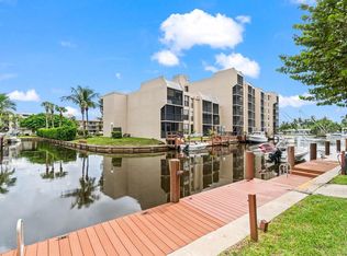 17 Royal Palm Way UNIT 103, Boca Raton, FL 33432