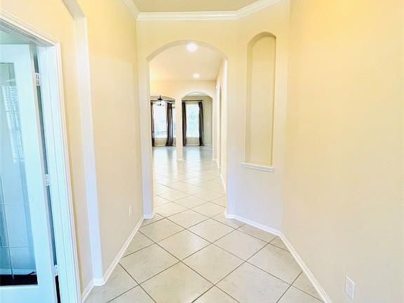 4th image of 29134 Bentford Manor Ct