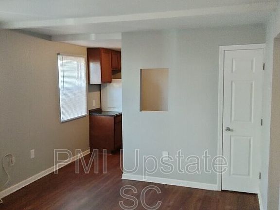 4th image of 201 Chandler Dr APT 15B