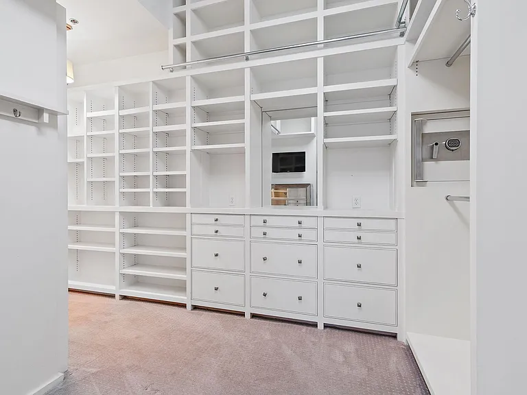 700 12th Ave S #1101 — Photo 28