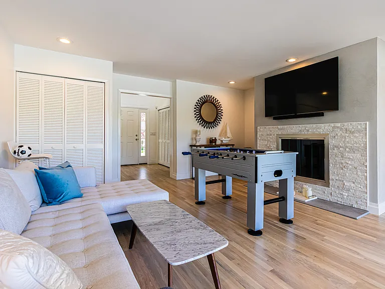 10 Blackwatch Ct — Photo 19