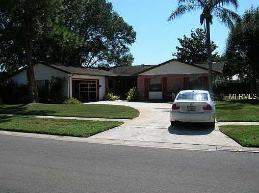 1st image of 8416 Flagstone Dr
