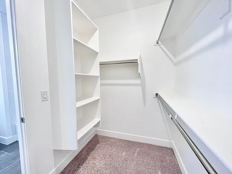 1247 E Colter St #11 — Photo 45