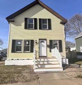 279 Hillman St, New Bedford, MA, 02740
