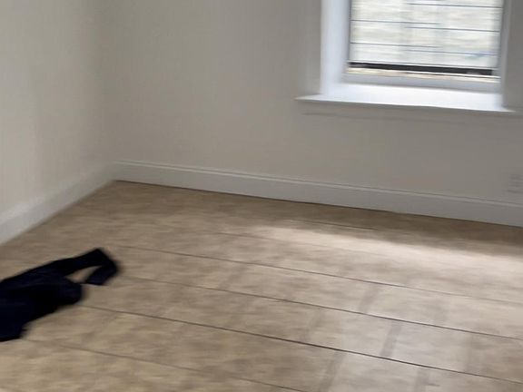 3rd image of 2445 Webb Ave #Basement