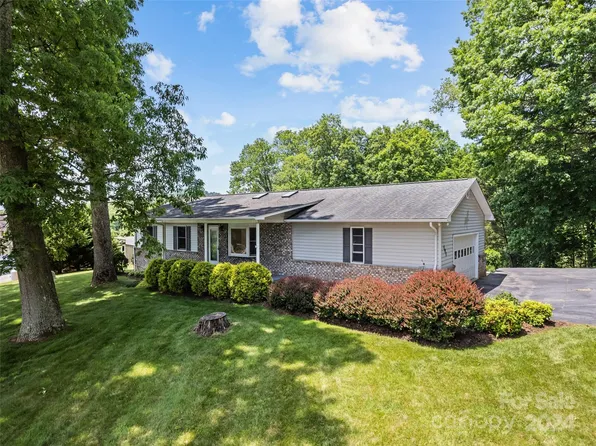 191 Sunset Hts, Canton, NC 28716