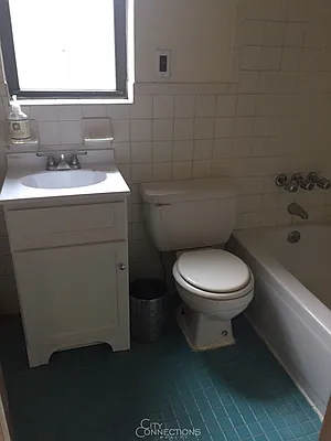 Rented by City Connections Realty | media 12