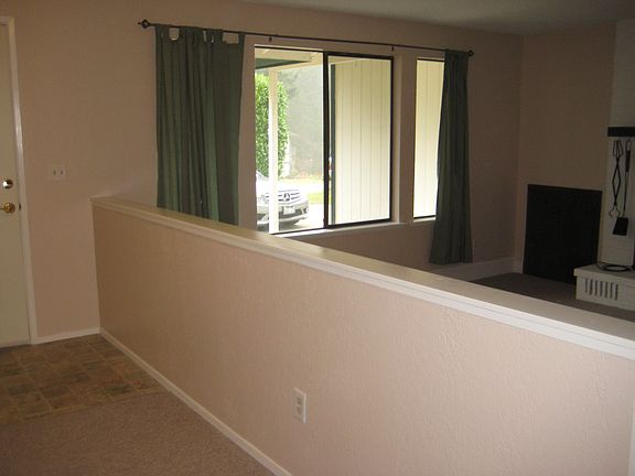 entrance and living room