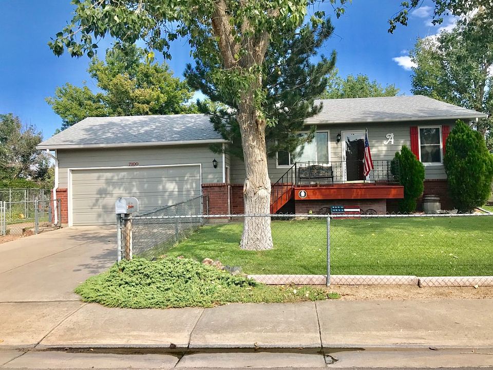 2nd image of 7100 Dexter St