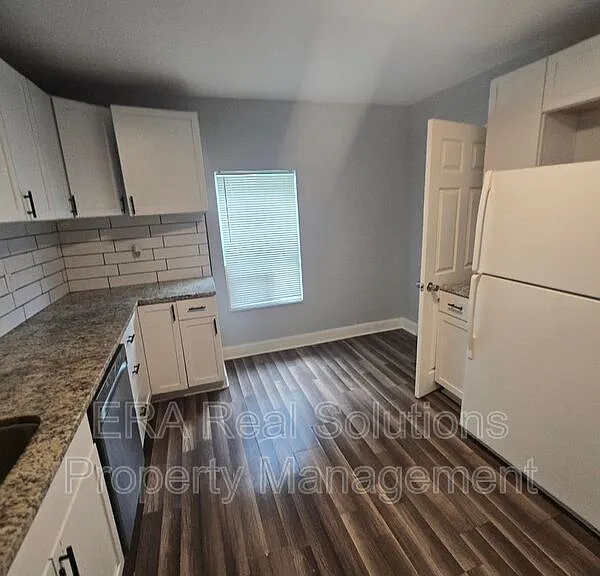 57 Wisconsin Ave — Photo 9