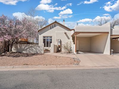3238 La Paz Ln, Santa Fe, NM, 87507