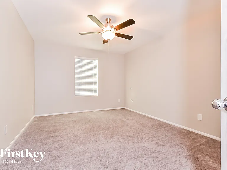 3031 Misty Pine Ave — Photo 10