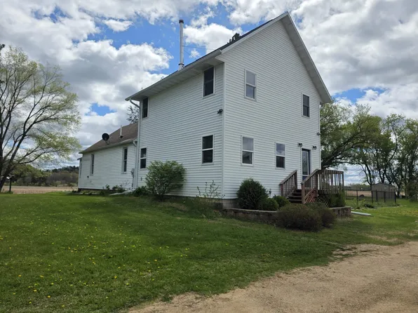 W6581 Meyer Rd, New Lisbon, WI 53950