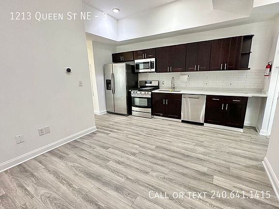 4th image of 1213 Queen St NE #3