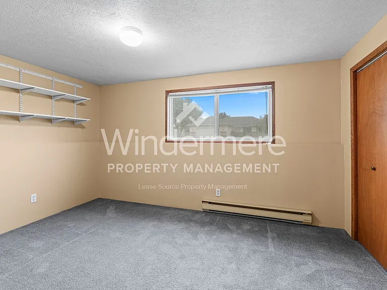 14920 E 14th Ave — Photo 23