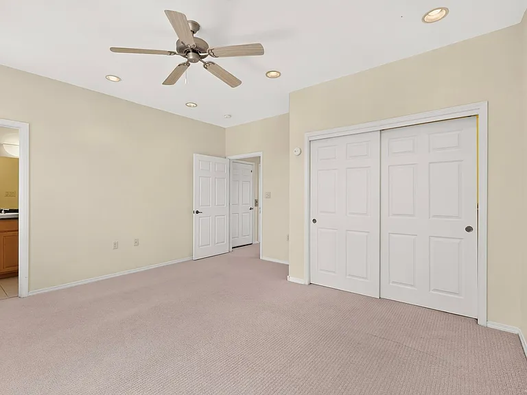 1900 Central Ave SW #203 — Photo 16