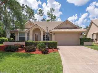 6054 Westbourgh Dr, Naples, FL 34112