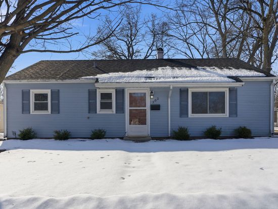 202 Northview Dr, Valparaiso, IN 46383