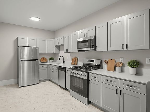 5th image of 1616 E Howell St #305